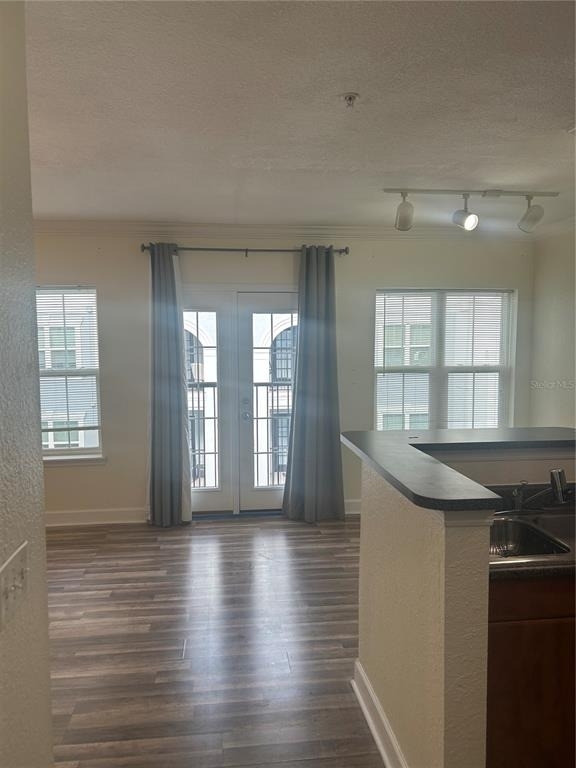 300 E South Street - Photo 3