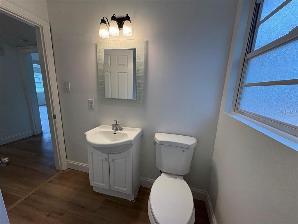 2412 Derbyshire Avenue - Photo 8