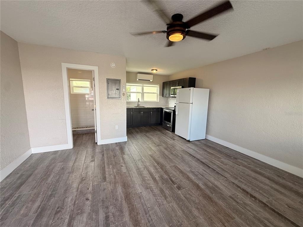 1896 Ocean Shore Boulevard - Photo 7