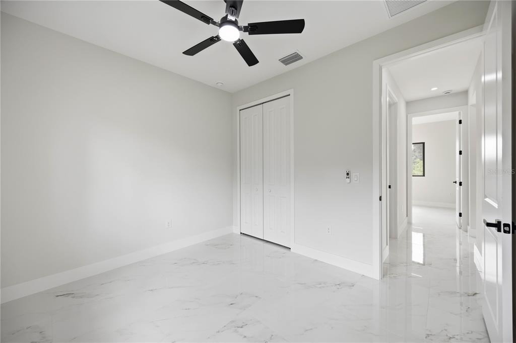 18356 Troon Avenue - Photo 20