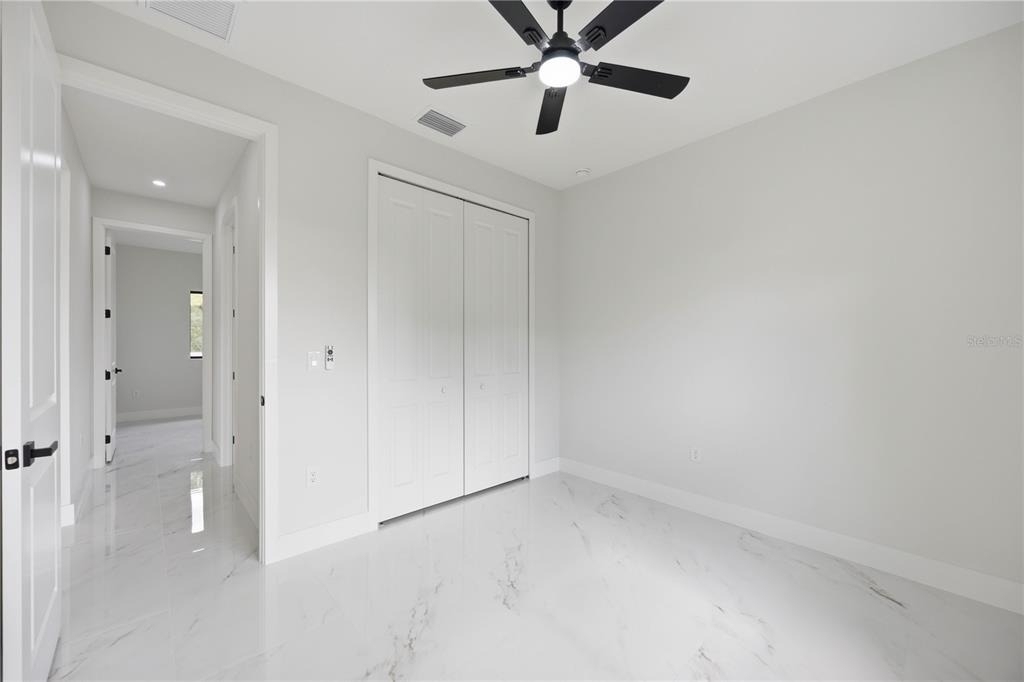 18348 Troon Avenue - Photo 15
