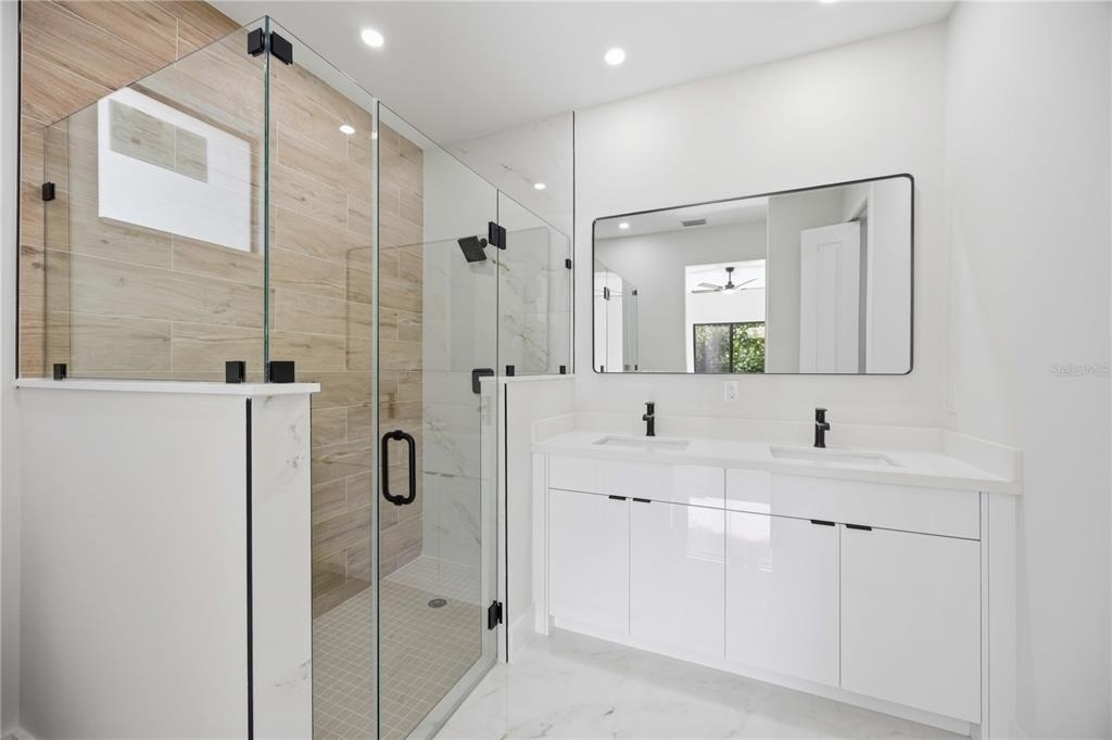18348 Troon Avenue - Photo 27