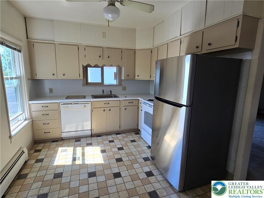 632 Linden Street - Photo 5