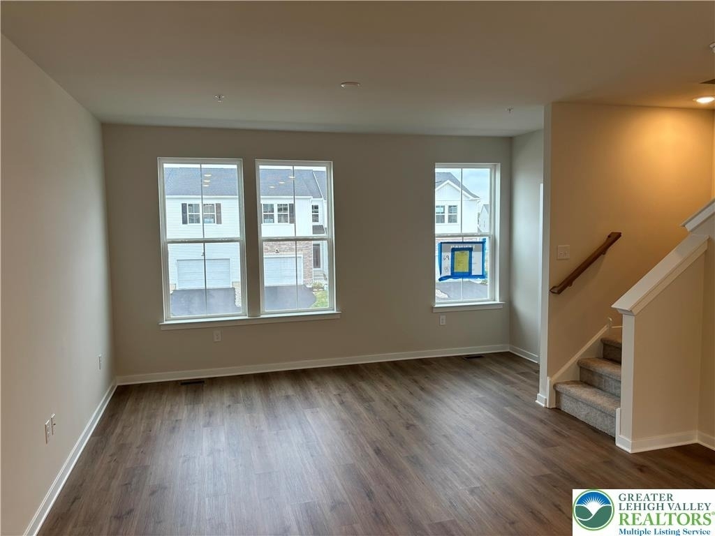7680 Clayton Avenue - Photo 3
