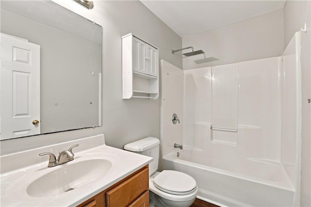 224 7th Street - Photo 18