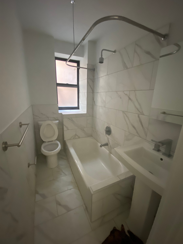 600 West 138th Street - Photo 4
