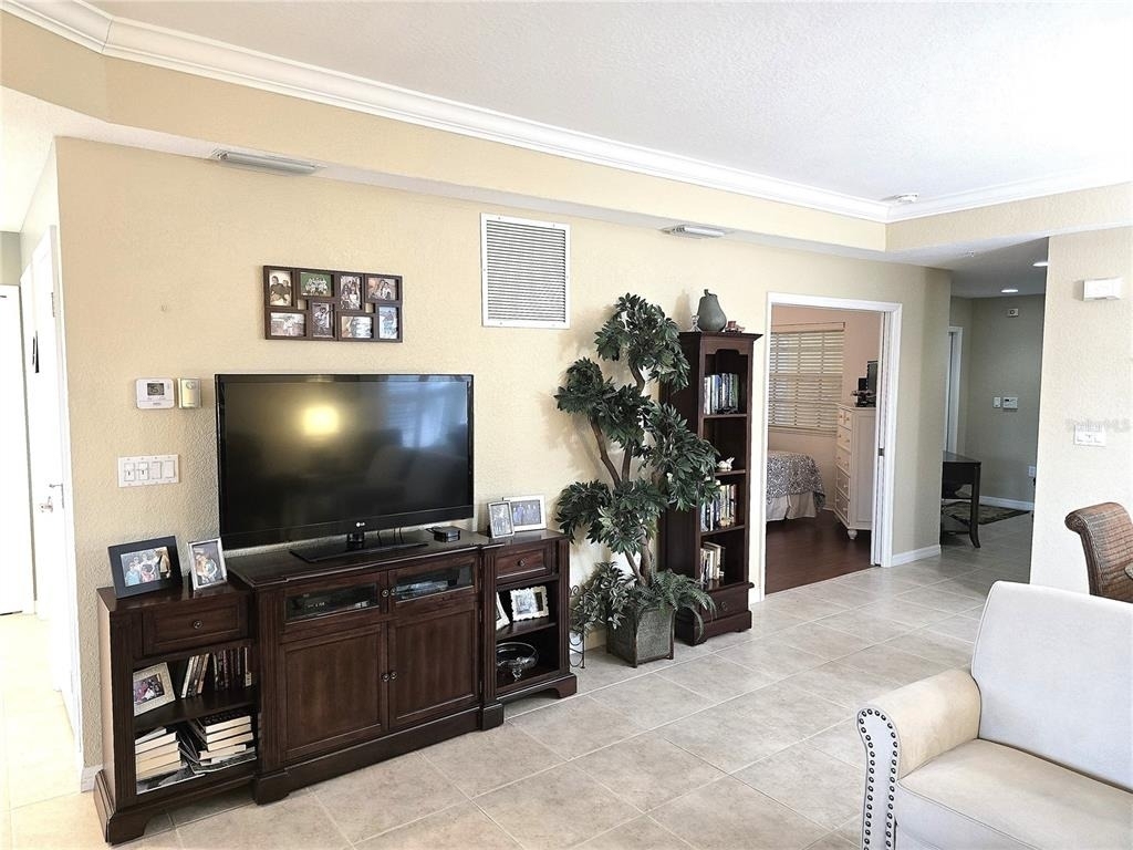 6318 Grand Oak Circle - Photo 9
