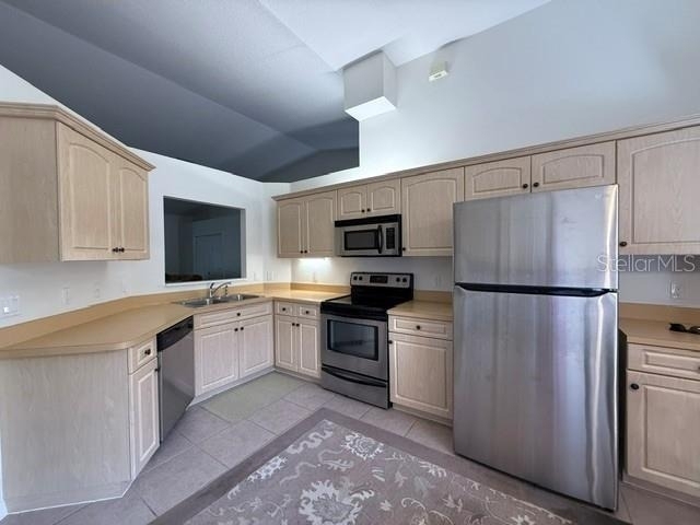 3225 Hart Way - Photo 5