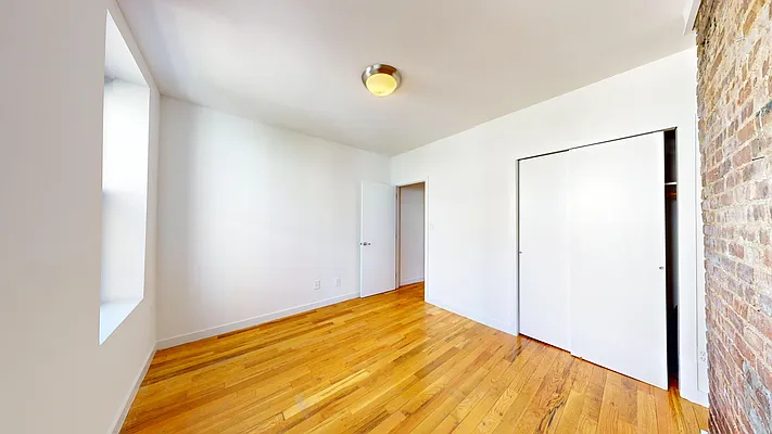 312 East 91st Street - Photo 2