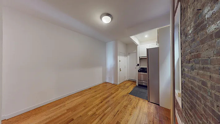 312 East 91st Street - Photo 3