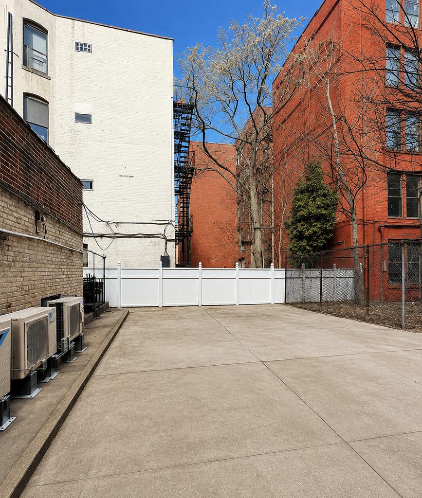 435 Dekalb Avenue - Photo 6