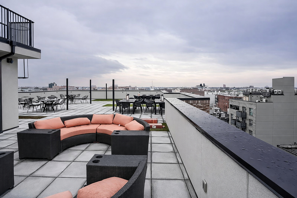 815 Flatbush Avenue - Photo 12