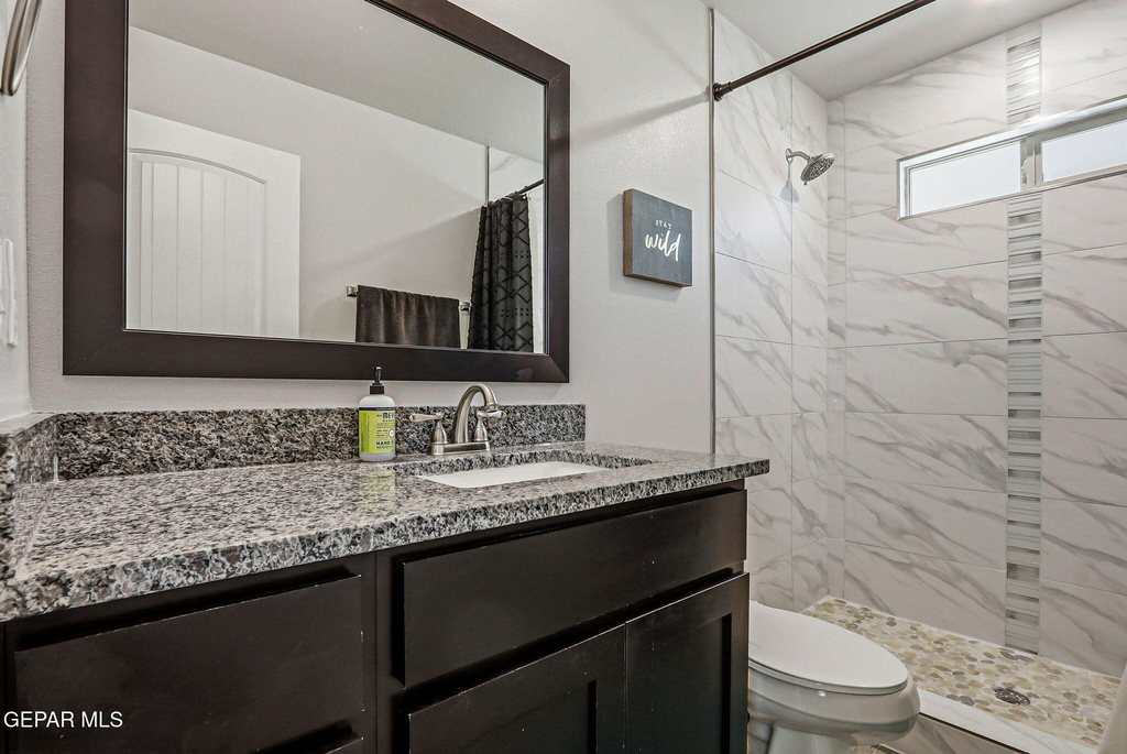 1072 Summer Rain Street - Photo 37