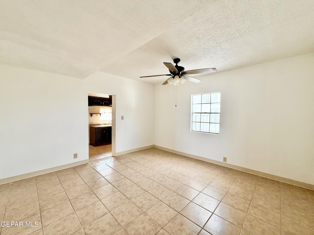 418 S Estrella Street - Photo 8