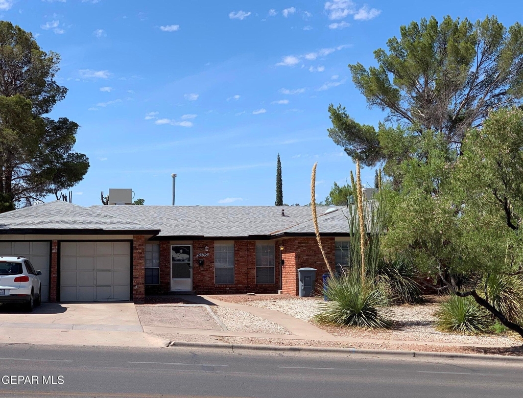 6509 Escondido Drive - Photo 0
