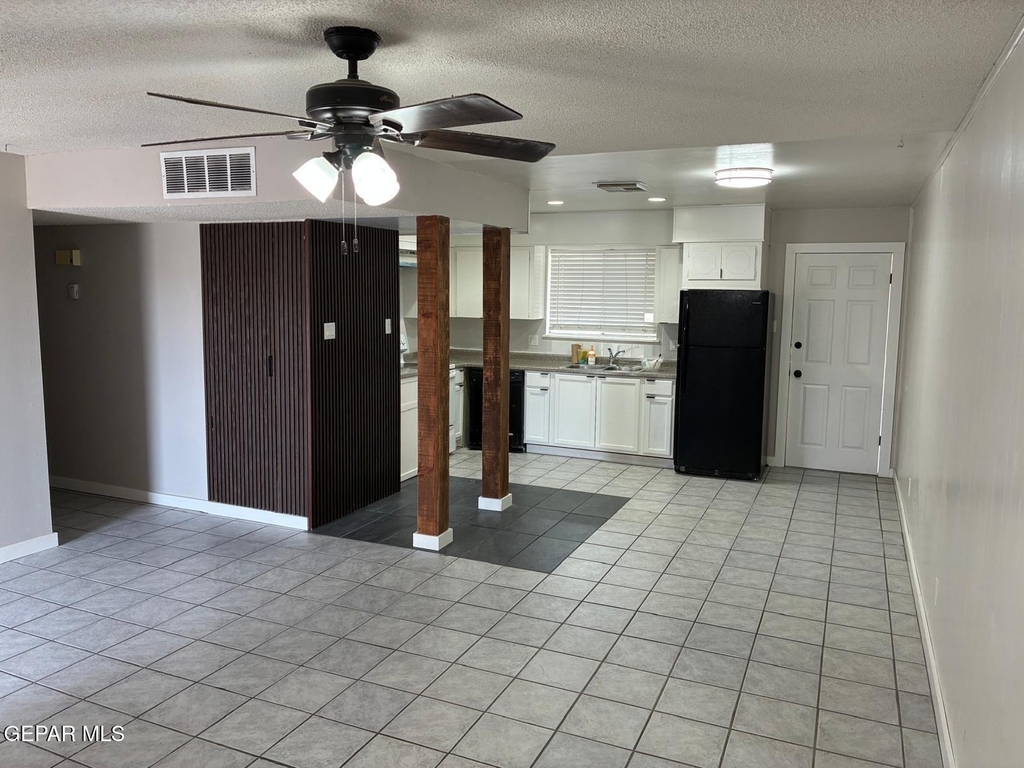 6509 Escondido Drive - Photo 5
