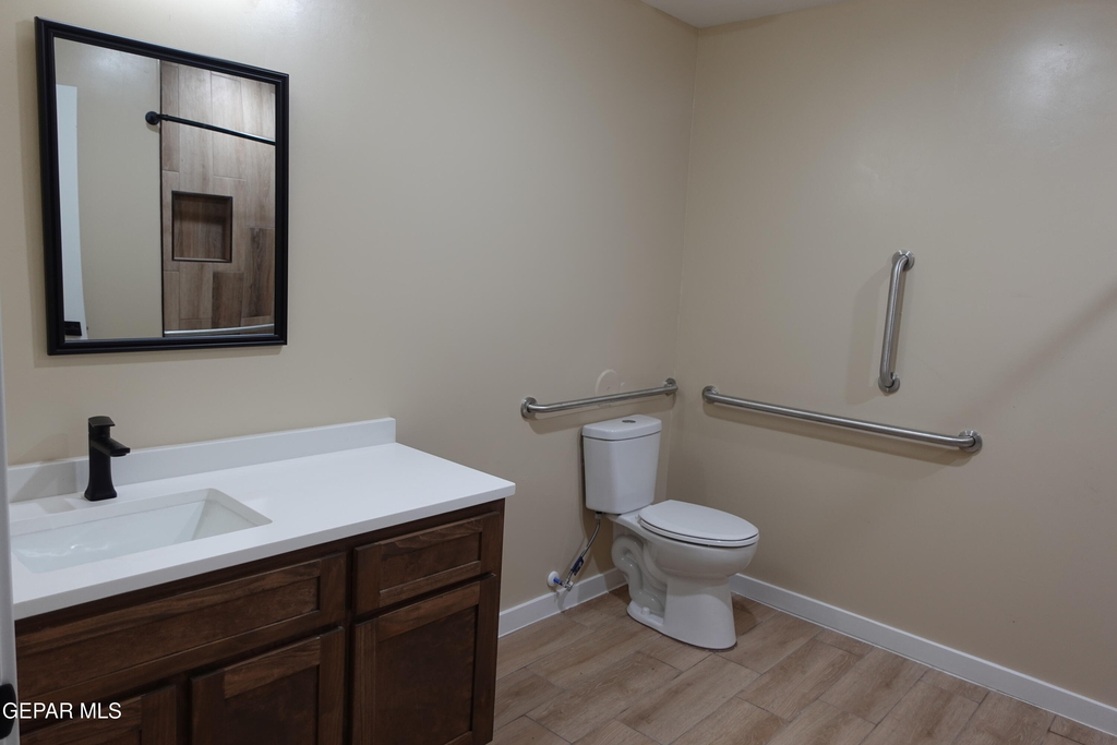 6002 1/2 Pam Mccall Drive - Photo 10