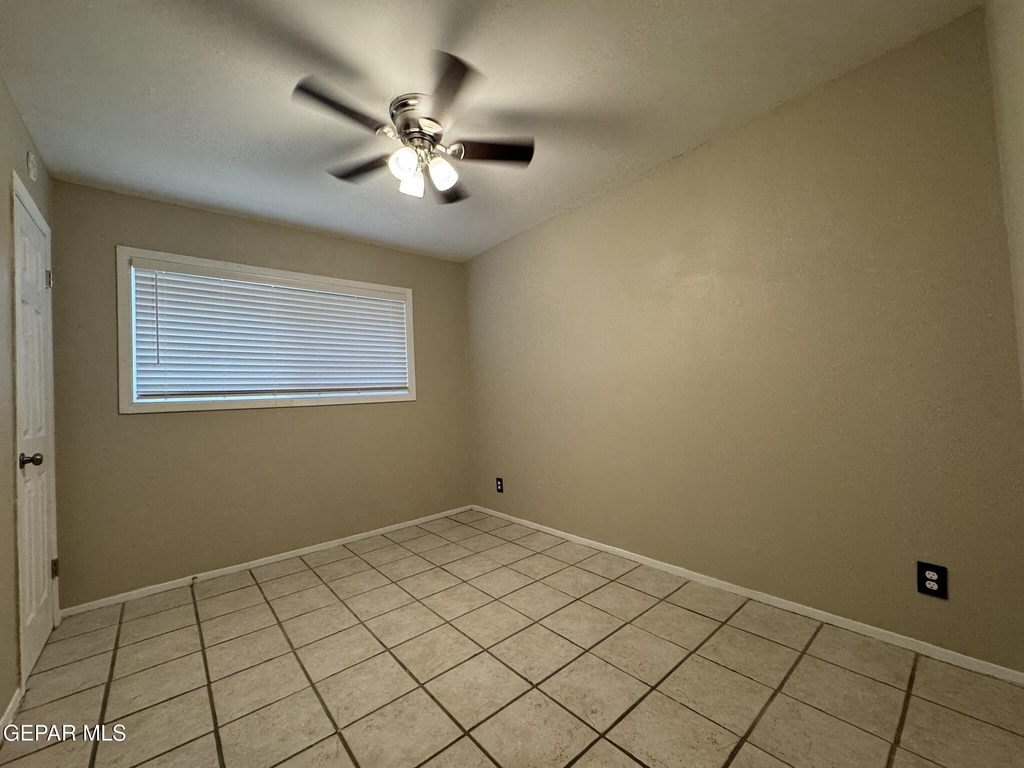 5704 Miami Court - Photo 10