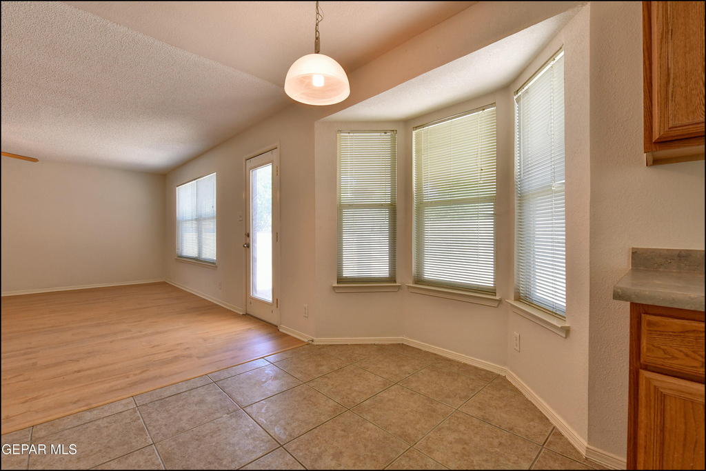 253 Summerbrooke Court - Photo 17
