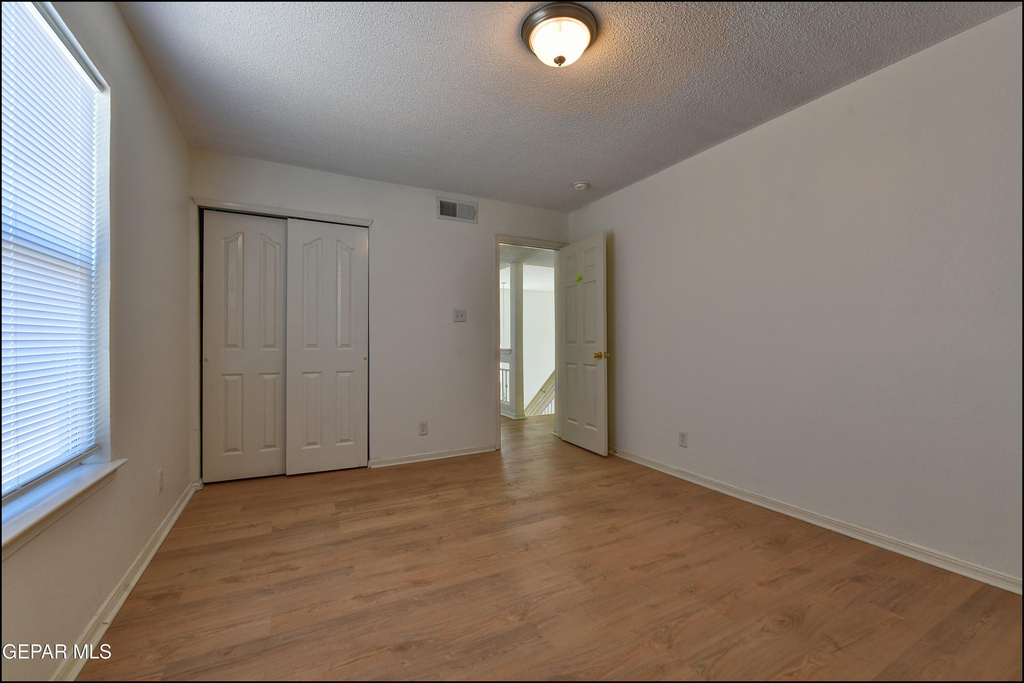 253 Summerbrooke Court - Photo 42