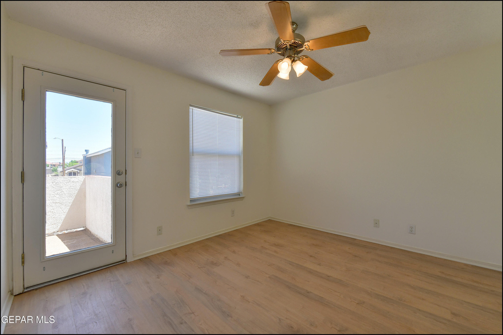 253 Summerbrooke Court - Photo 26