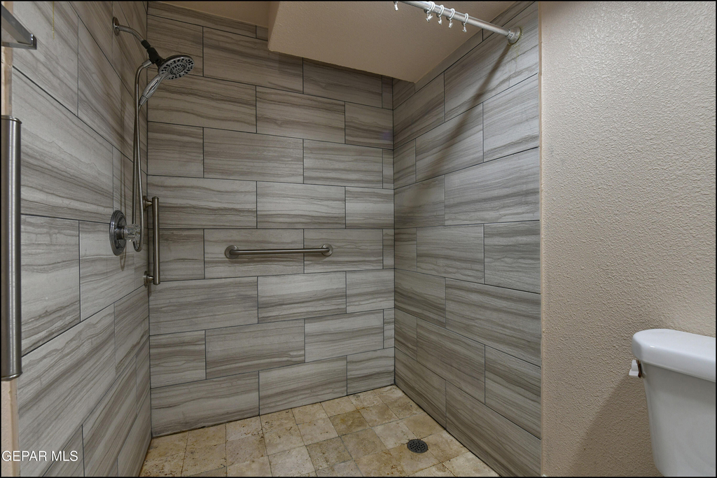 253 Summerbrooke Court - Photo 47