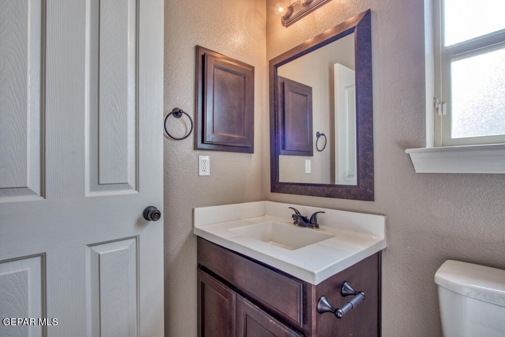 221 S Stoneside Drive - Photo 19