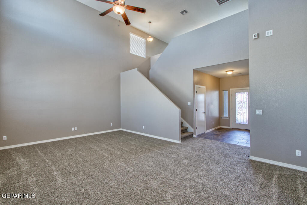 221 S Stoneside Drive - Photo 4