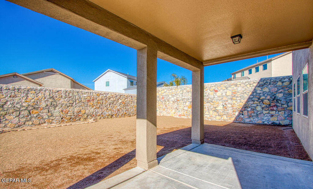 221 S Stoneside Drive - Photo 21