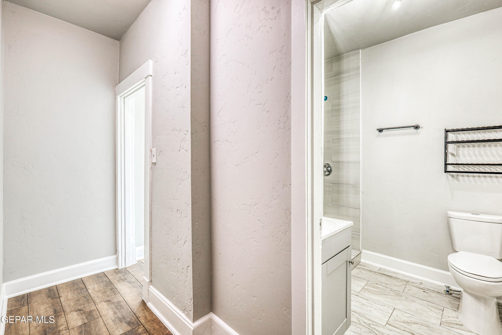 3622 Douglas Avenue - Photo 20