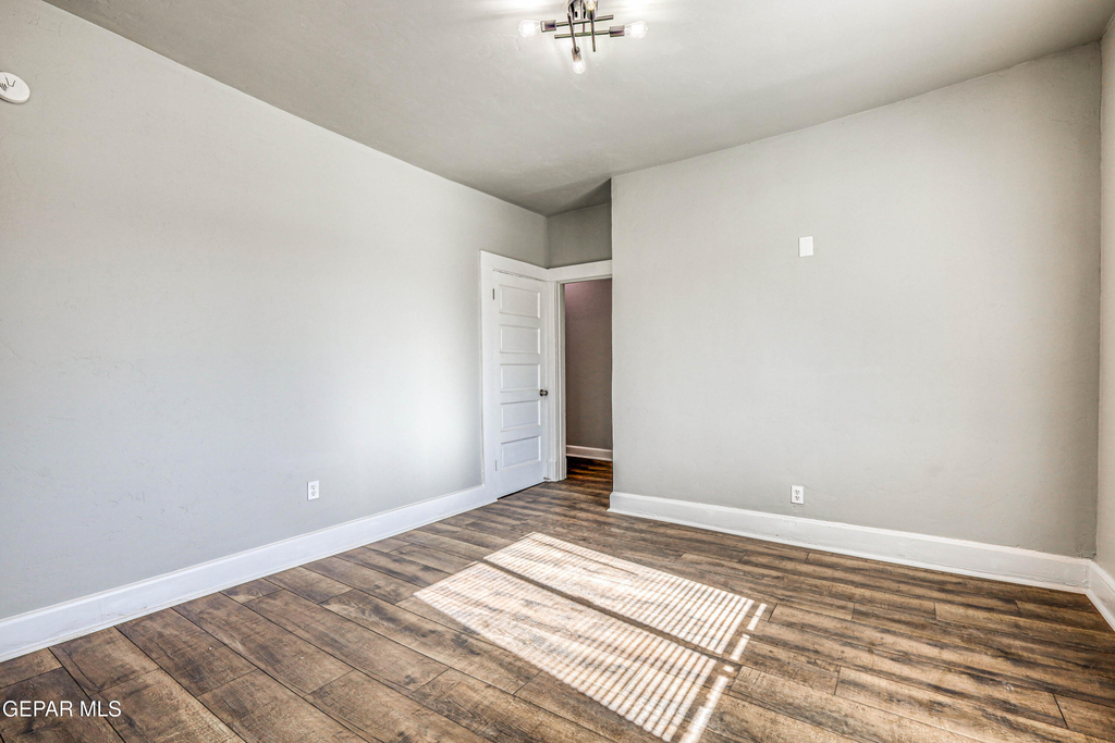 3622 Douglas Avenue - Photo 14
