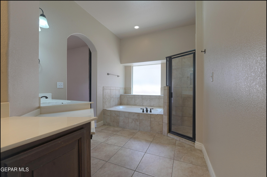 11420 Victor Flores Place - Photo 31