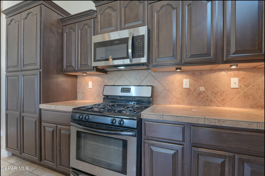 11420 Victor Flores Place - Photo 12
