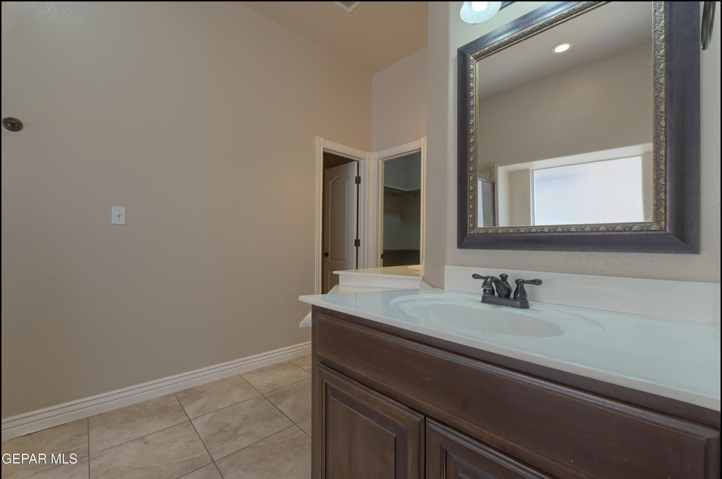 11420 Victor Flores Place - Photo 28
