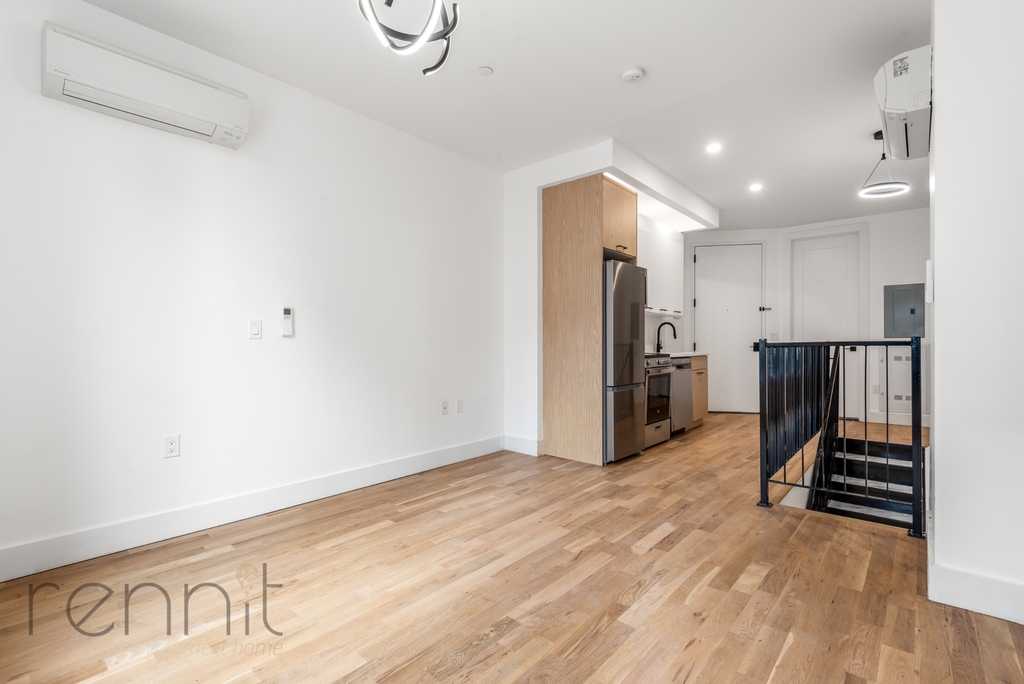 298 Stockholm Street - Photo 1