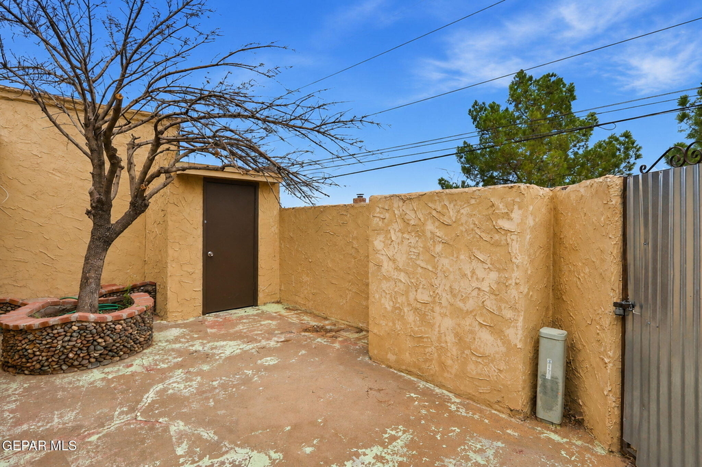 3120 Wayside Street - Photo 4