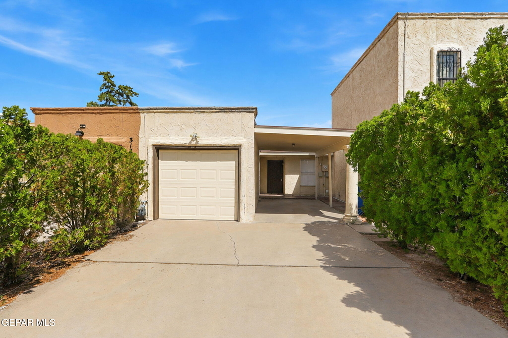 3120 Wayside Street - Photo 0