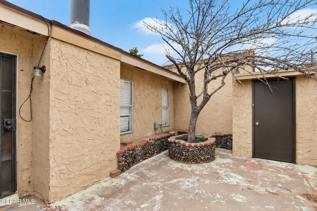 3120 Wayside Street - Photo 5
