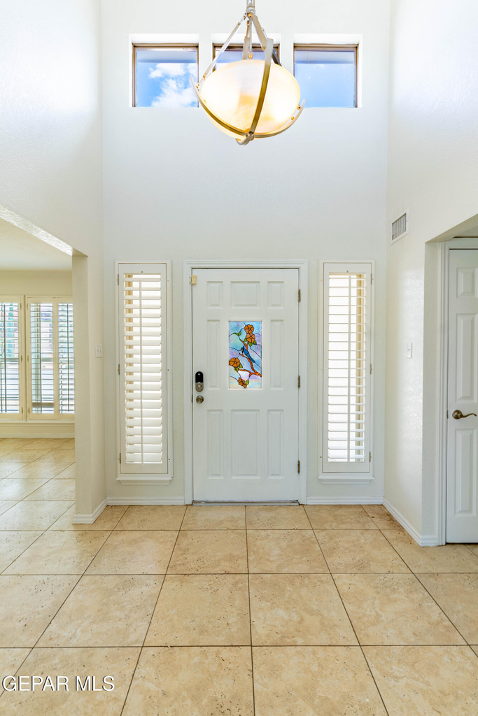 7033 San Marino Drive - Photo 3