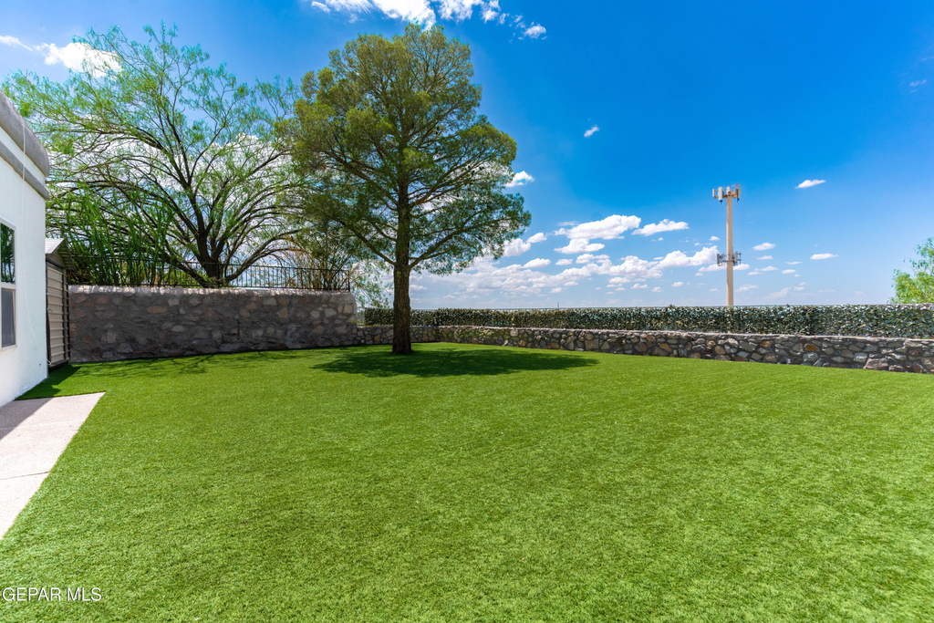 7033 San Marino Drive - Photo 41