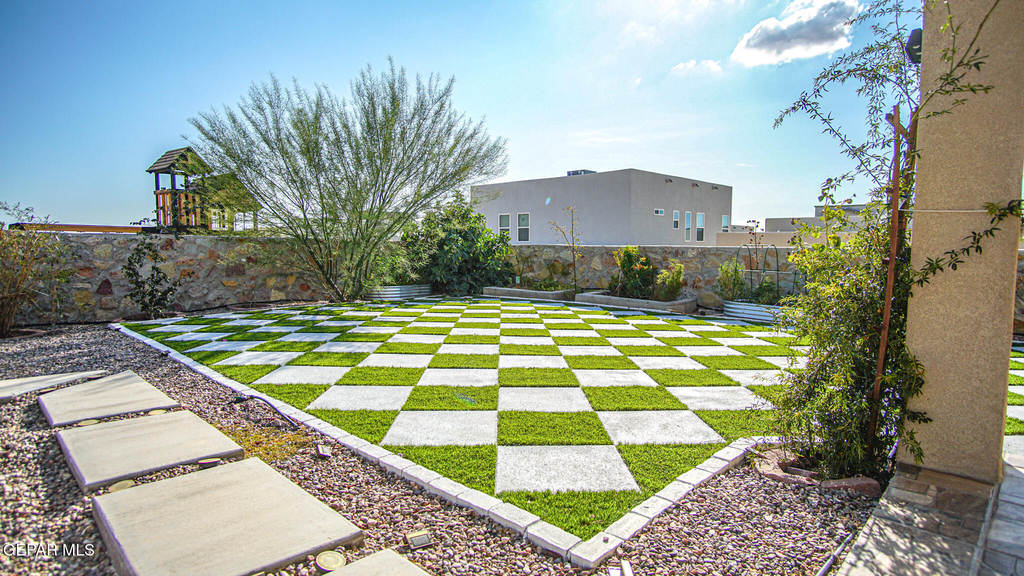 7788 Enchanted Falcon Lane - Photo 38