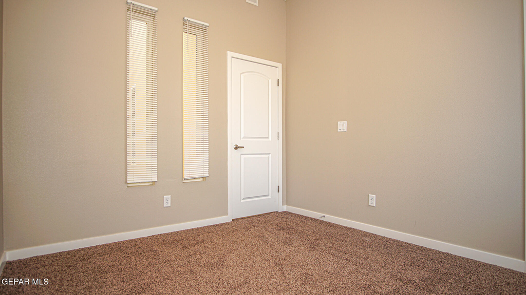 7788 Enchanted Falcon Lane - Photo 25