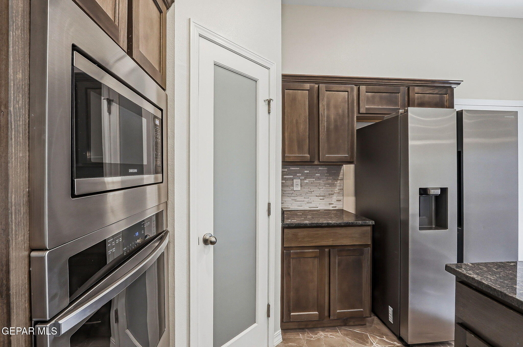 928 Keenland Avenue - Photo 15