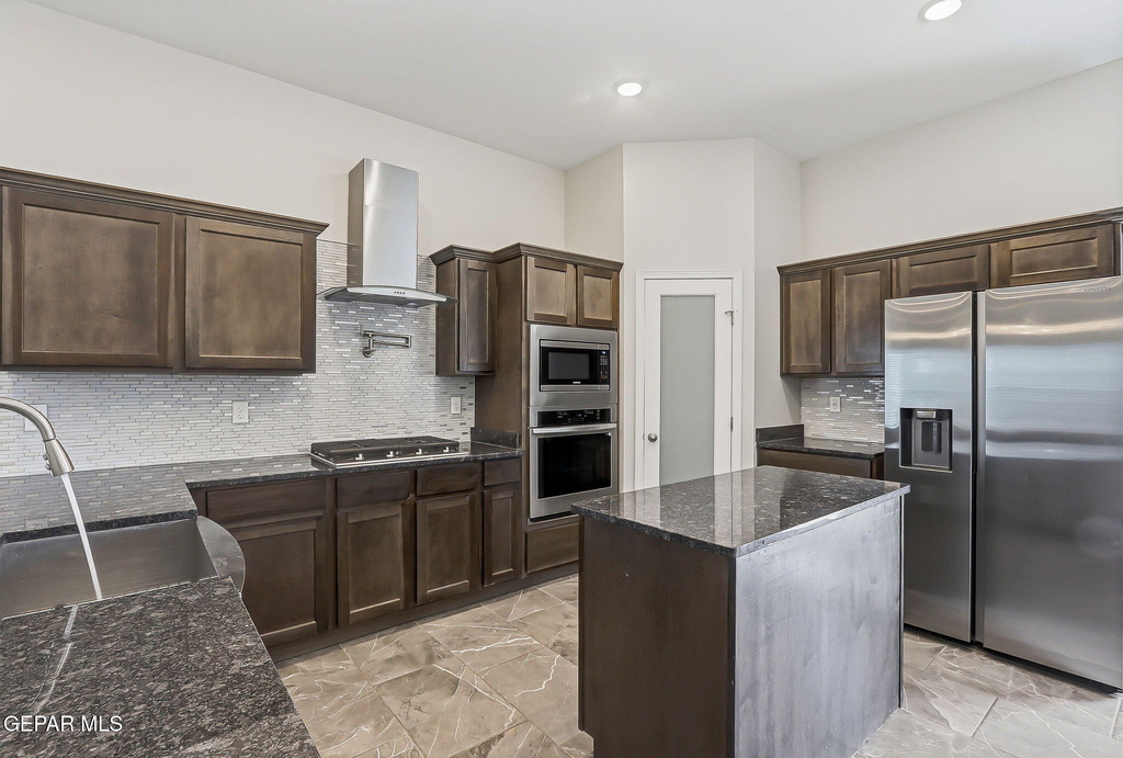 928 Keenland Avenue - Photo 12