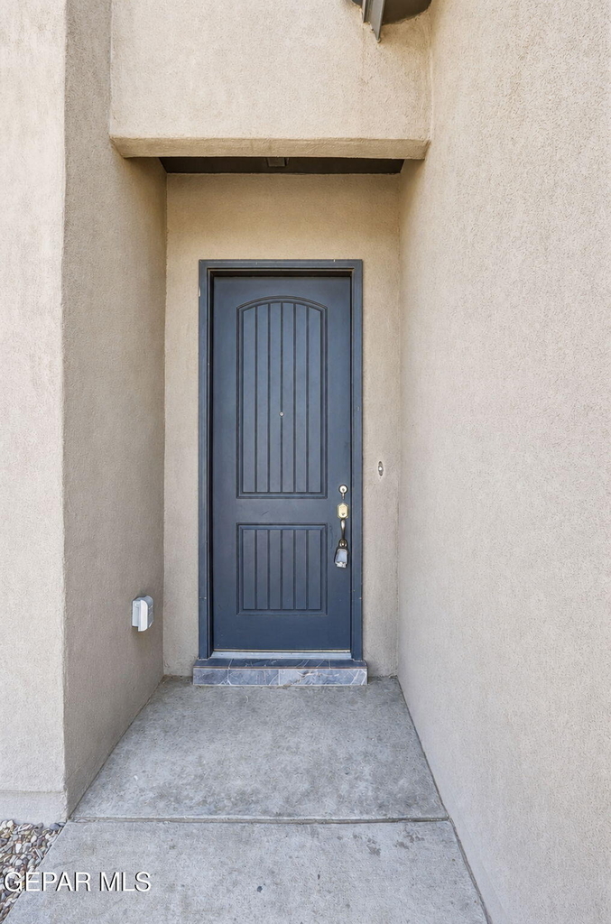 928 Keenland Avenue - Photo 3