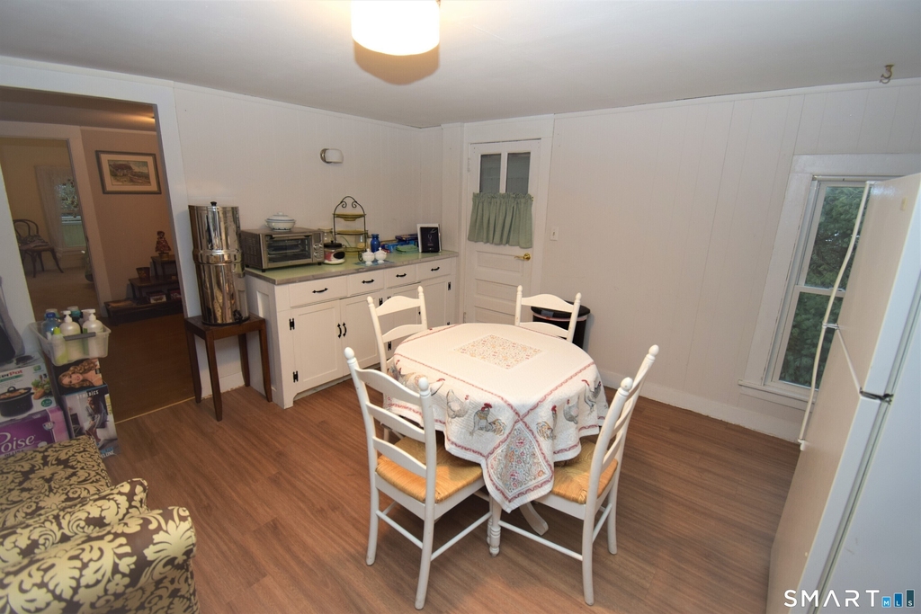 6 Pleasant Street - Photo 2