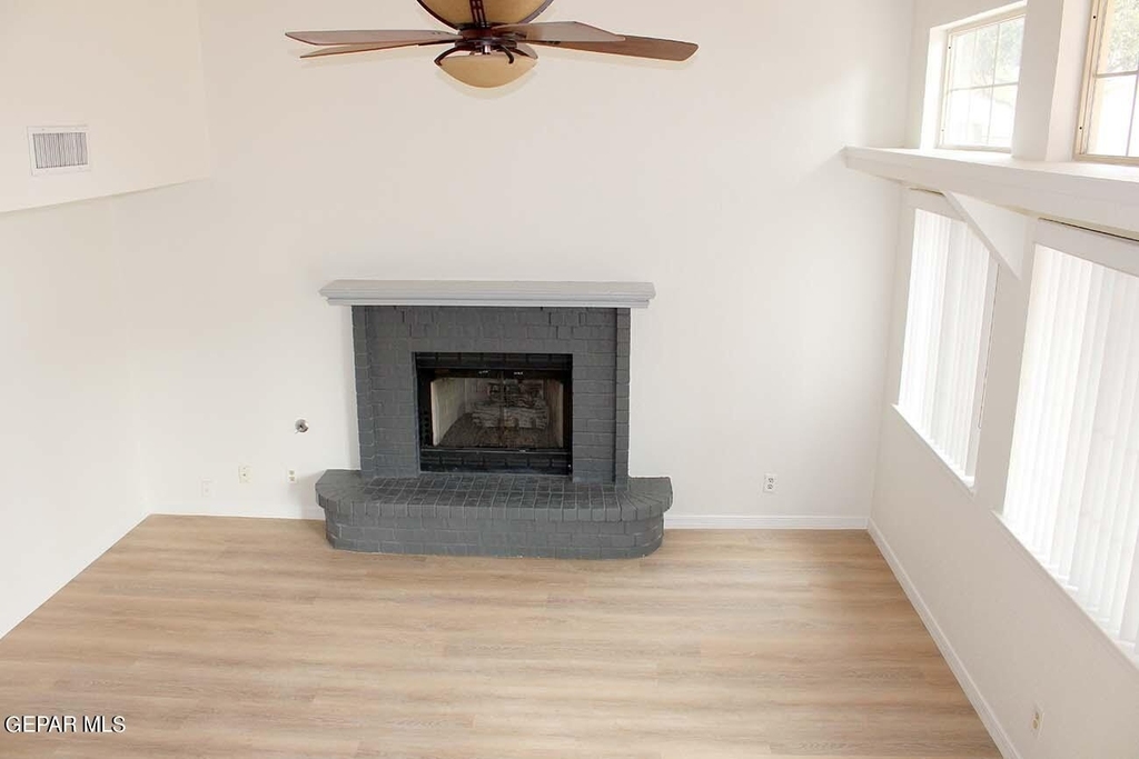 1720 Firehouse Drive - Photo 6