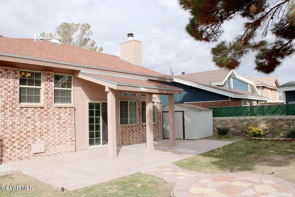 1720 Firehouse Drive - Photo 19