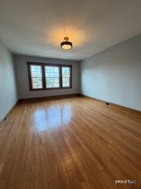 82 Scofield Avenue - Photo 5