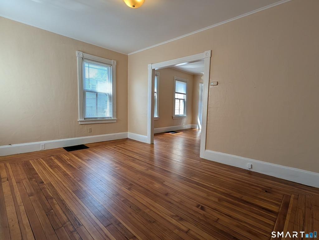 24 Thompson Court - Photo 3